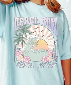 Graphic Beach Bum Retro Palm T-shirt, Casual Oversized Cotton Shirt for the Beach Comfort Fabric Top Womenswear Unisex Women Lady Tshirt