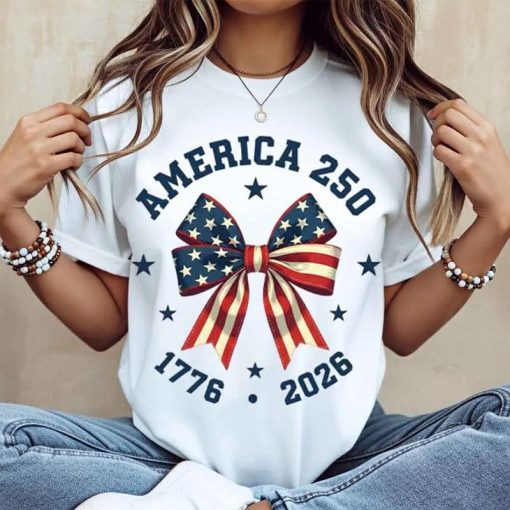 Women’s America 250 Comfortable Cotton Crew Neck T-Shirt – Cute Short-Sleeve, Fashion Fabric, Patriotic Stars & Stripes Bow Print, Everyday Casual Top for 4th of July Celebration
